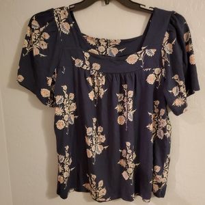 Lucky Brand navy blue top